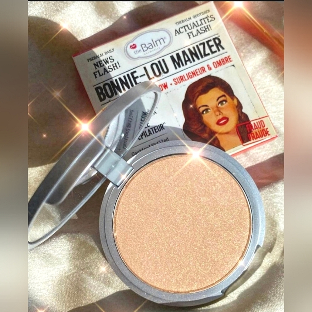 NIB theBalm Cosmetics Bonnie-Lou Manizer Luminizer Highlighter Eyeshadow
